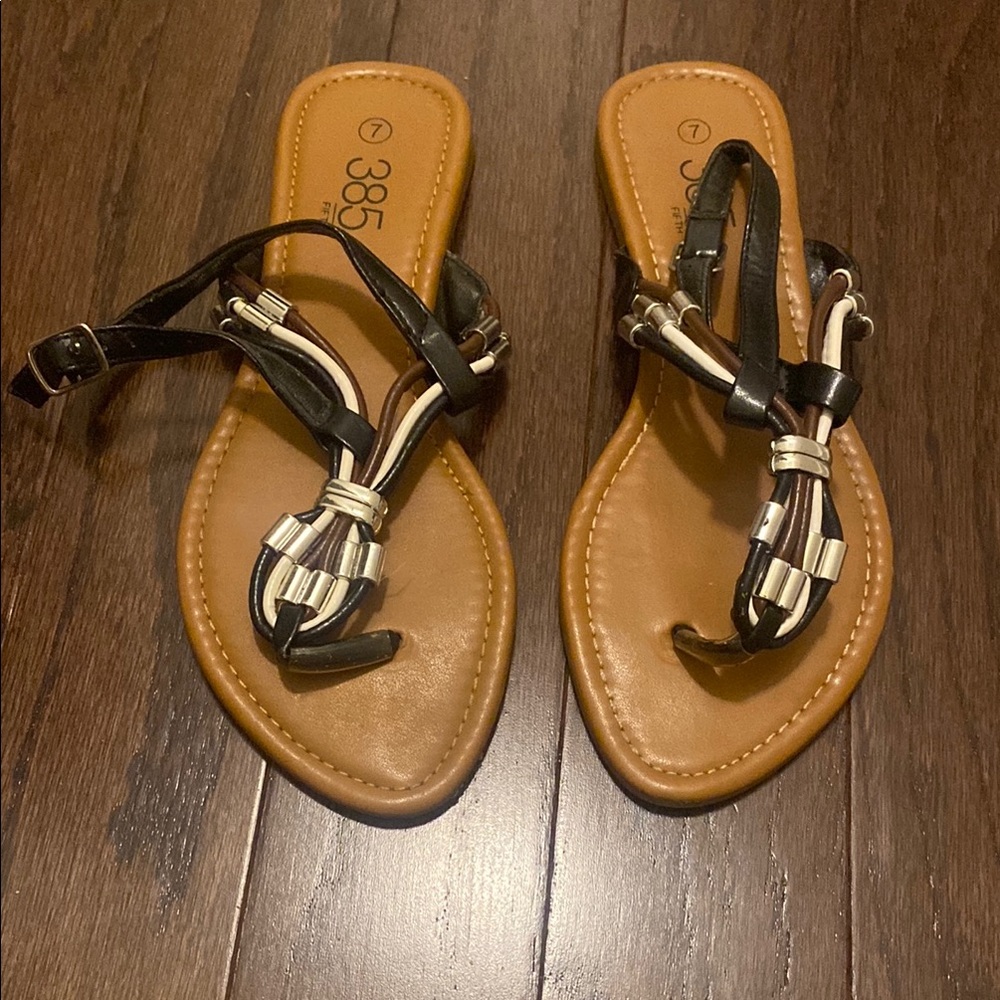 Stylish Black and White Women's Sandals